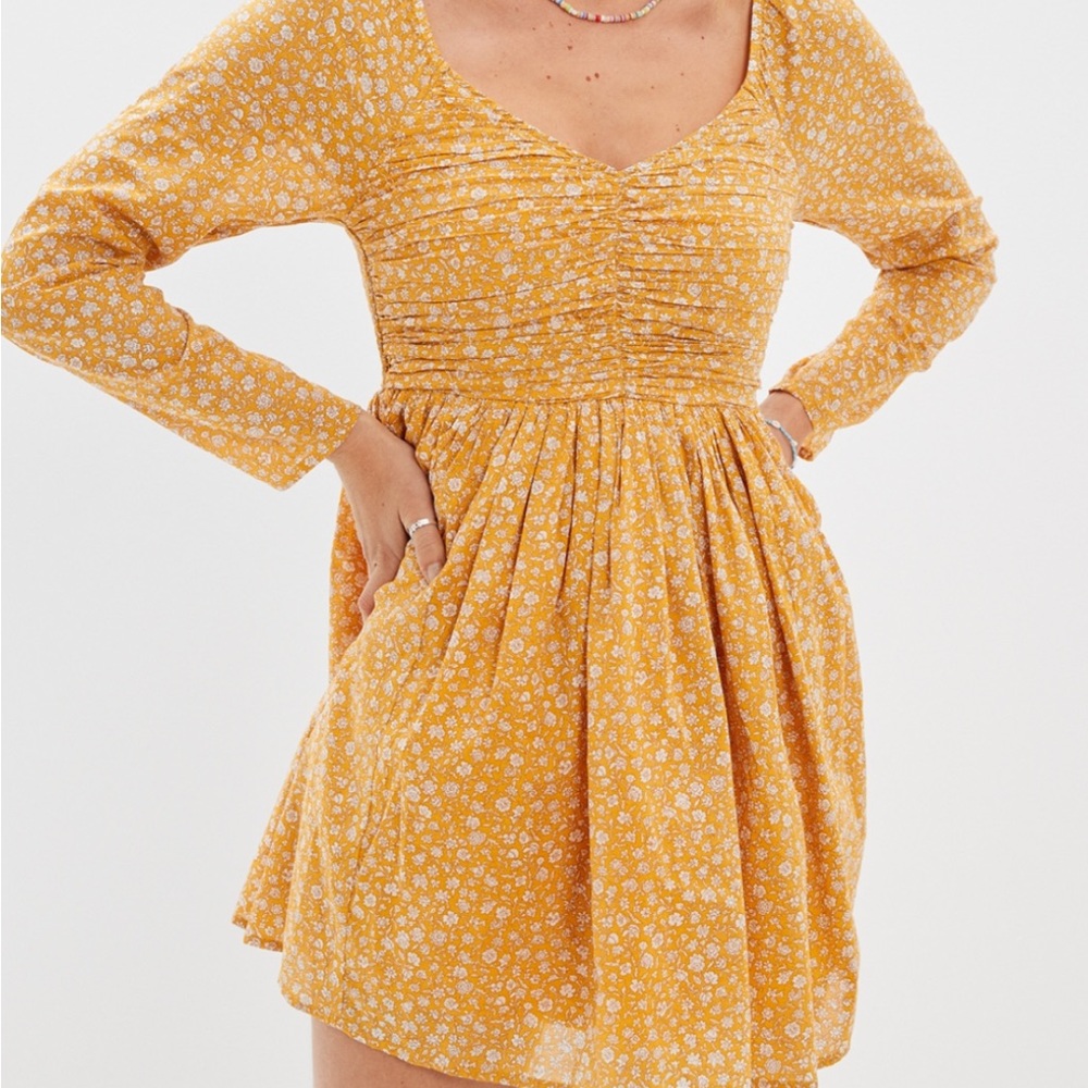 American Eagle Outfitters Yellow Floral Midi Dress